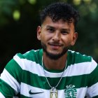 Luis Suárez fue presentado este lunes como nuevo jugador del Sporting de Portugal y debutará este jueves.