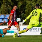 Marko Perovic (5/3/2006), marcando gol al Al-Jazira en el segundo amistoso de la pretemporada rojiblanca.