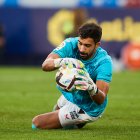 El que fuera portero del Almería tiene claro que jugará en Primera División.