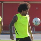 Aridane Hernández sigue entrenando con el Almería a la espera de que se formalice la inscripción.