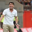 Rubi en primer plano con José Alberto López detrás. Entre los dos suman 446 partidos en Segunda División.