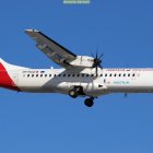 Modelo ATR 72-600 que conecta Almería con Melilla y Sevilla.