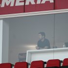 Gabi Fernández en el palco del Estadio de los Juegos Mediterráneos.