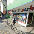 La anterior fachada del parque infantil Chiquipark, en Carretera de Ronda.