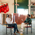 Grabación de la primera entrega de ‘La familia Agrupalmería’, con el director de Desarrollo de Negocio, Juan Manuel Andújar.