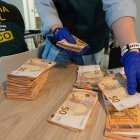 Imagen de archivo de la UCO  en un registro con dinero en efectivo.