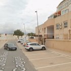 Imagen de la calle José María Cagigal de Roquetas de Mar, donde apareció el fallecido.