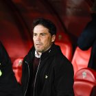 El Almería acaba el año natural a dos puntos del ascenso directo y muchas dudas.