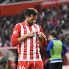 Leo Baptistao es el reflejo del Almería que todos quieren: dando brillo al escudo.