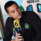 Francisco atiende a la prensa mexicana.