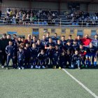 El futbolista, muy emocionado, dió las gracias a un abarrotado Miramar que entró en erupción.