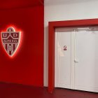 Detrás de esta puerta se gestan los sueños de grandeza del Almería.