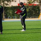 Rubi, pendiente de sus apuntes en el campo Anexo.