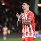 Parece que lleva ya media Liga en el Almería e incluso varias temporadas de rojiblanco en la UDA.