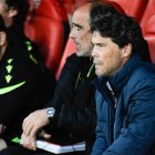 Rubi en el banquillo del Estadio de los Juegos Mediterráneos.