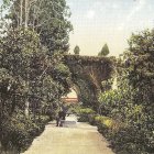 Los Jardines de Medina en 1903, cuando ya había fallecido su  promotor, en una imagen idílica de Purguer&Munchen.