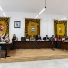 A la izquierda, los concejales socialistas de Carboneras en el Pleno.