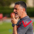 García Pimienta debutará el lunes contra el Eldense con el objetivo de llevar al Almería a Primera División.