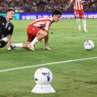 El Pichichi de Segunda la pasada temporada no salió anoche, pero el mercado en Portugal y Arabia está abierto hasta el 4.