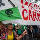 Protesta por el desahucio de Maricarmen en Madrid.