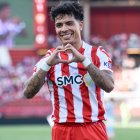 Nico Melamed celebra su gol en casa al filial del Celta.