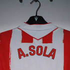 Volver a vestir la rojiblanca debe ser una de las opciones para Álex Sola.