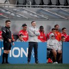 Pimienta se dejó la garganta en la banda para ordenar a su equipo.