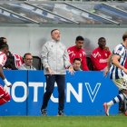 García Pimienta no tuvo un partido plácido ante el filial de la Real.