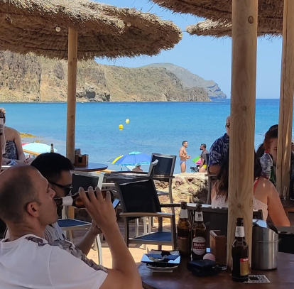 Terraza de Sobre la Marcha, en La Isleta del Moro.