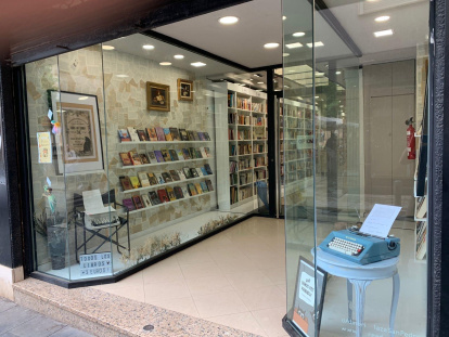 Librería Cementerio de Libros, en Almería capital
