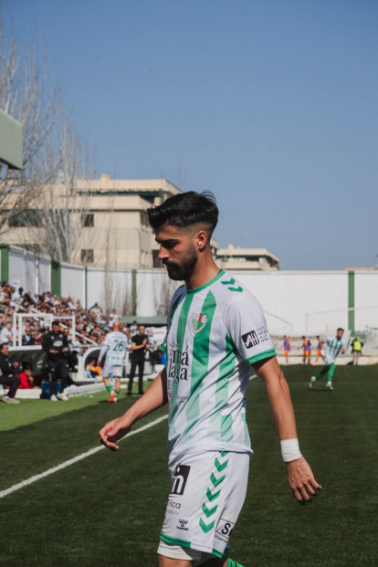 Su último destino ha sido el Antequera con el que jugaba el Play Off a Segunda.