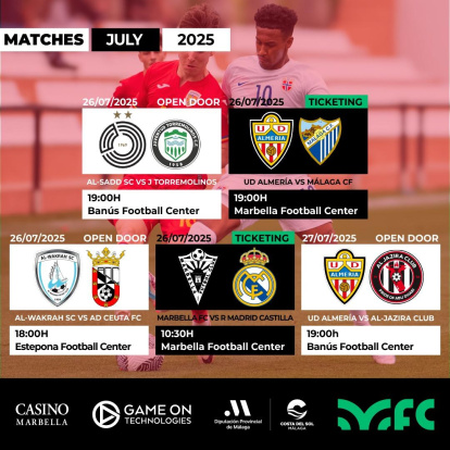 Cartel de partidos amistosos que anuncia el Marbella Football Center.
