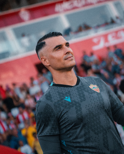 Andrés Fernández ha fichado con el Almería para llevarlo a Primera División.