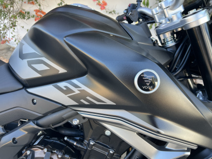 Acabados cuidados y materiales de calidad, una de las señas de identidad de la firma VOGE.