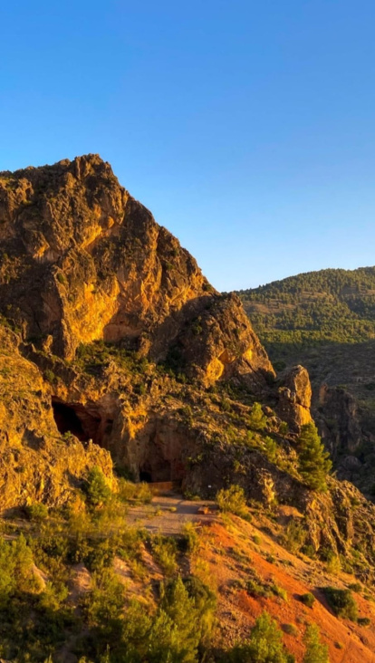 La Cueva de la Paloma, en el término municipal de Bayarque.
