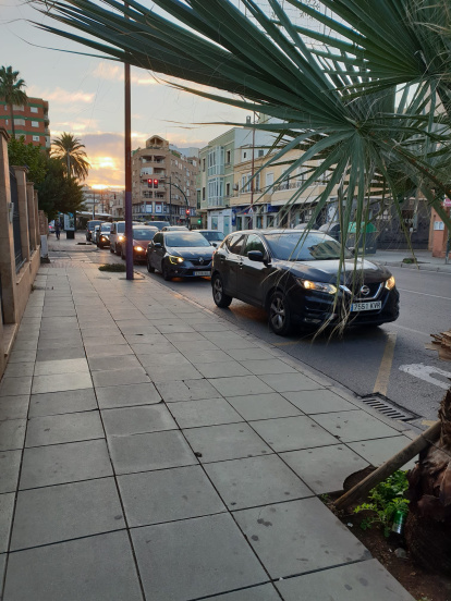 Atasco en la Avenida Cabo de Gata