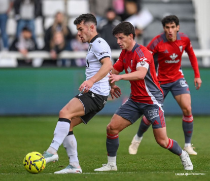 Curro Sánchez sigue liderando al equipo desde la medular.