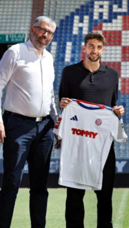 Edgar salía en la recta final del mercado a una Liga desconocida.