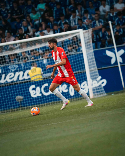 Edgar es un central con jerarquía que se adapta bien al centro del campo.