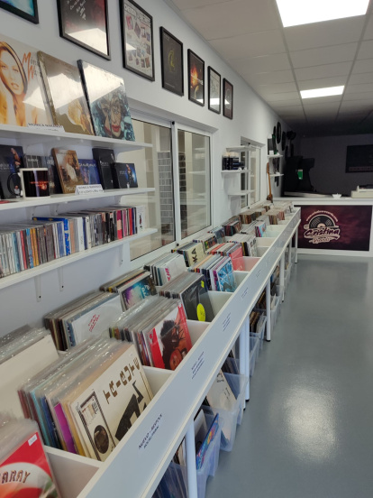 Tienda física de Cristina Records.