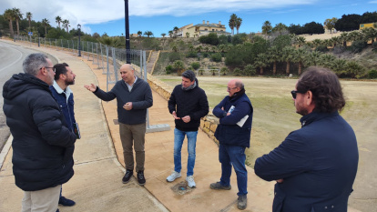 Visita a la zona donde se construirá el parque.