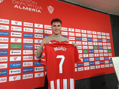 Jon Morcillo está catalogado como el mejor extremo zurdo de la categoría.