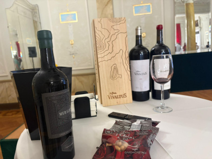 Selección de vinos durante la cata.