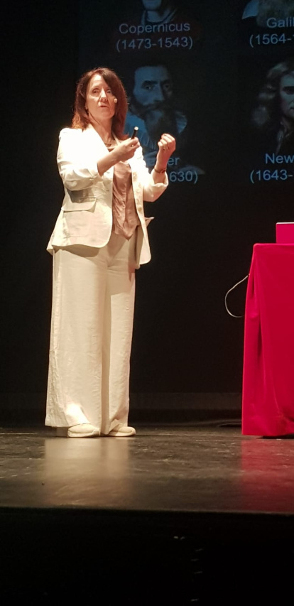 Carole Mundell, directora de Ciencia de la Agencia Espacial Europea, en Almería por las XIV Jornadas Astronómicas.