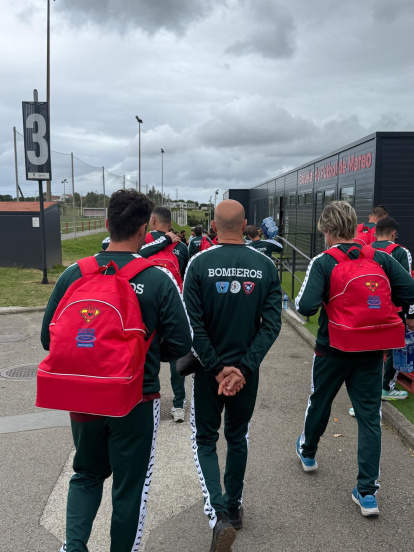Los bomberos de Almería triunfan en el campeonato de España de fútbol