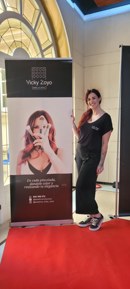 Vicky Zoyo maquilladora de Roquetas de Mar.