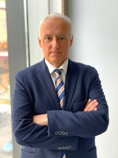 José Javier García del Águila, director médico de HLA Mediterráneo.