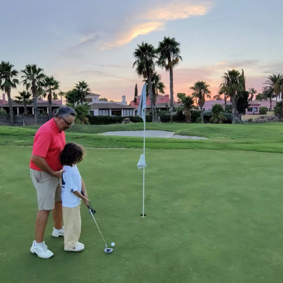 David Bisbal ha disfrutado en familia en Desert Springs Resort.