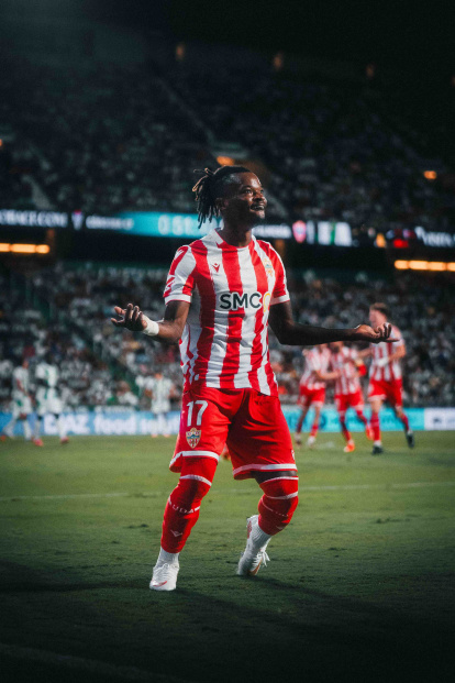 Un crack internacional que juega en el Almería.
