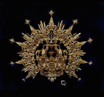La nueva corona de la Virgen de las Angustias de Vera.